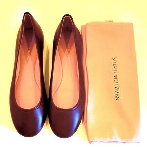New Stuart Weitzman Women's Leather Burgundy Flats. Size 7.